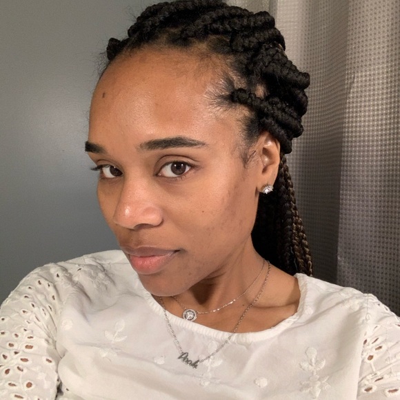 Meet your Posher, Cheryl - Picture 1 of 1